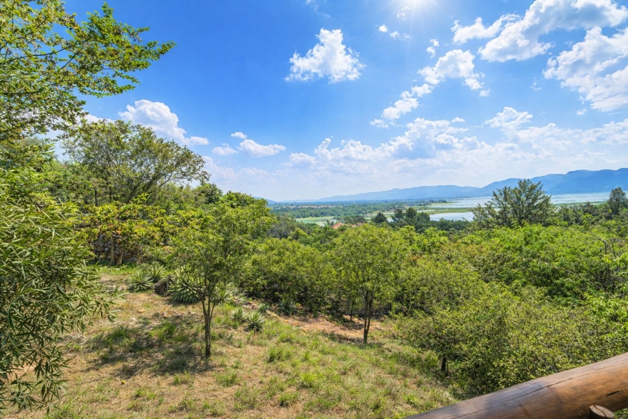 3 Bedroom Property for Sale in Meerhof North West